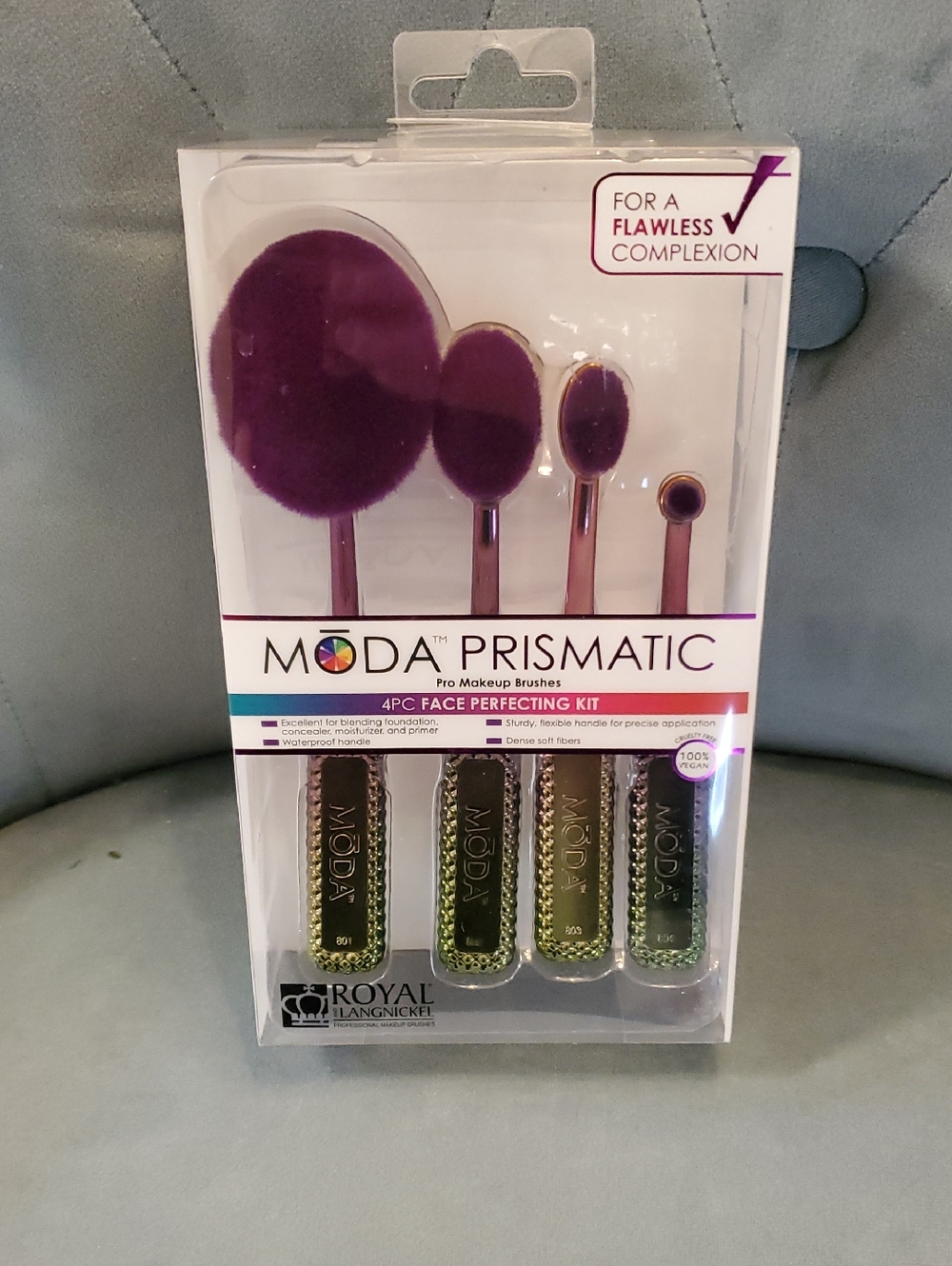 Moda Prismatic 4PC Face Perfecting Makeup Brush Kit - Purple
